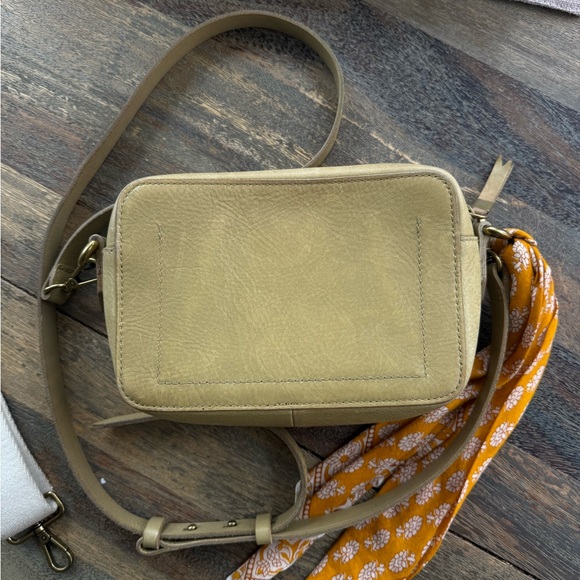 Madewell Sage Crossbody Bag - Picture 4 of 5
